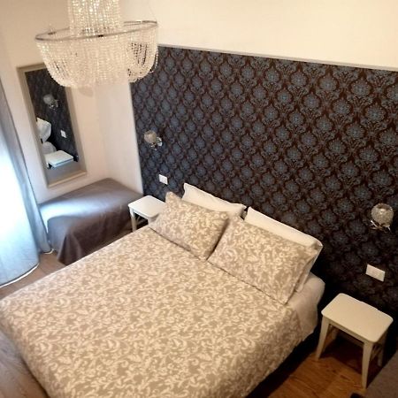 Dante Rooms And Apartment Trento Eksteriør bilde
