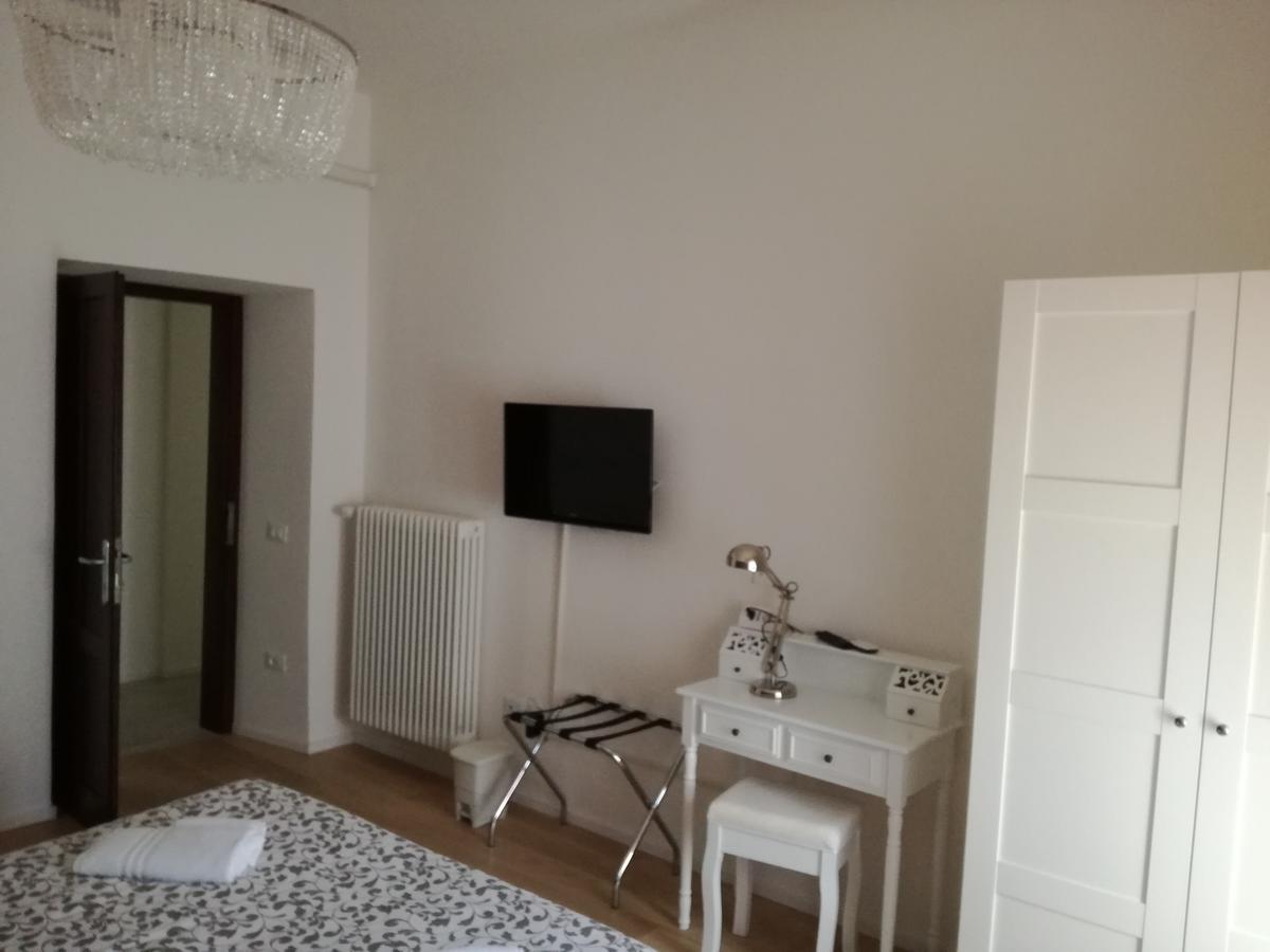 Dante Rooms And Apartment Trento Eksteriør bilde