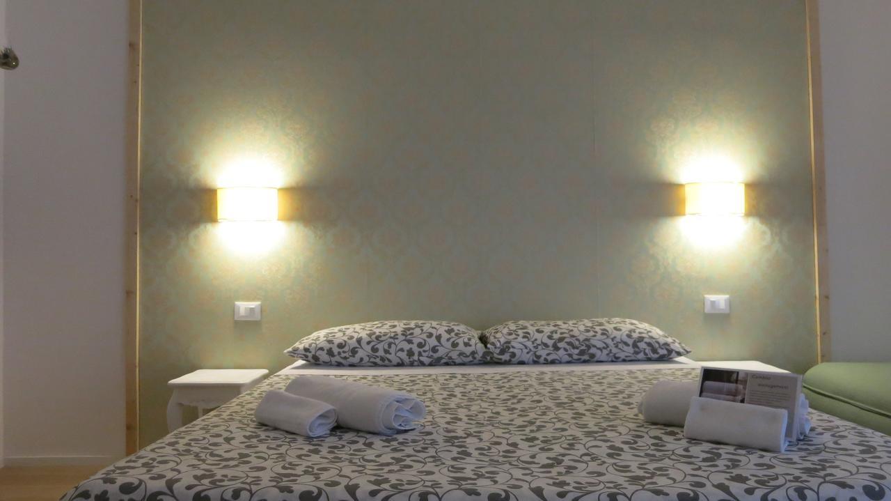 Dante Rooms And Apartment Trento Eksteriør bilde