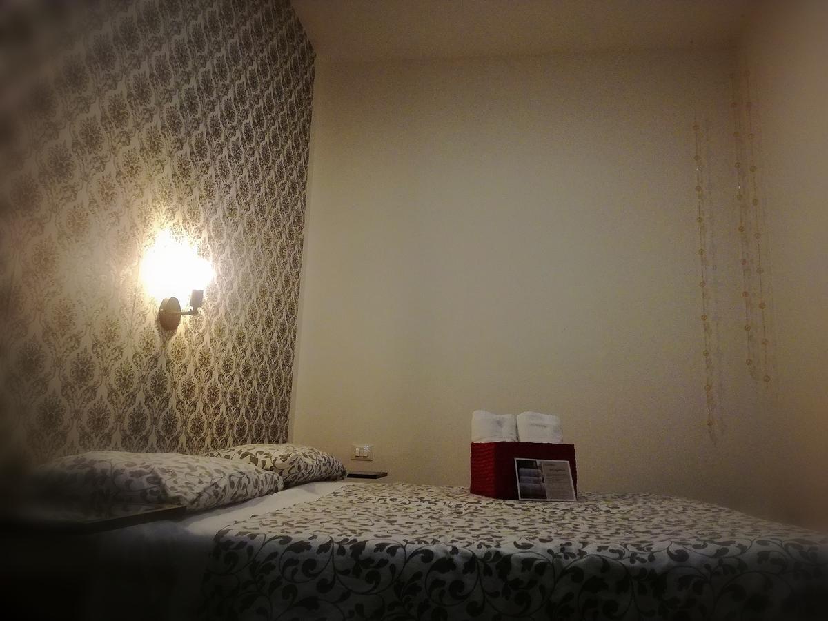 Dante Rooms And Apartment Trento Eksteriør bilde